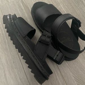 Dr. Martens Voss women’s leather strap sandals